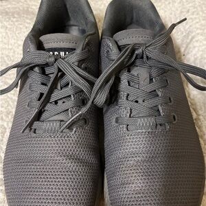 No bull women’s size 8